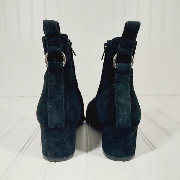 Steve Madden Clover Leather Closed Toe Black Suede Block Heel Ankle Boots A900 - Picture 6 of 11